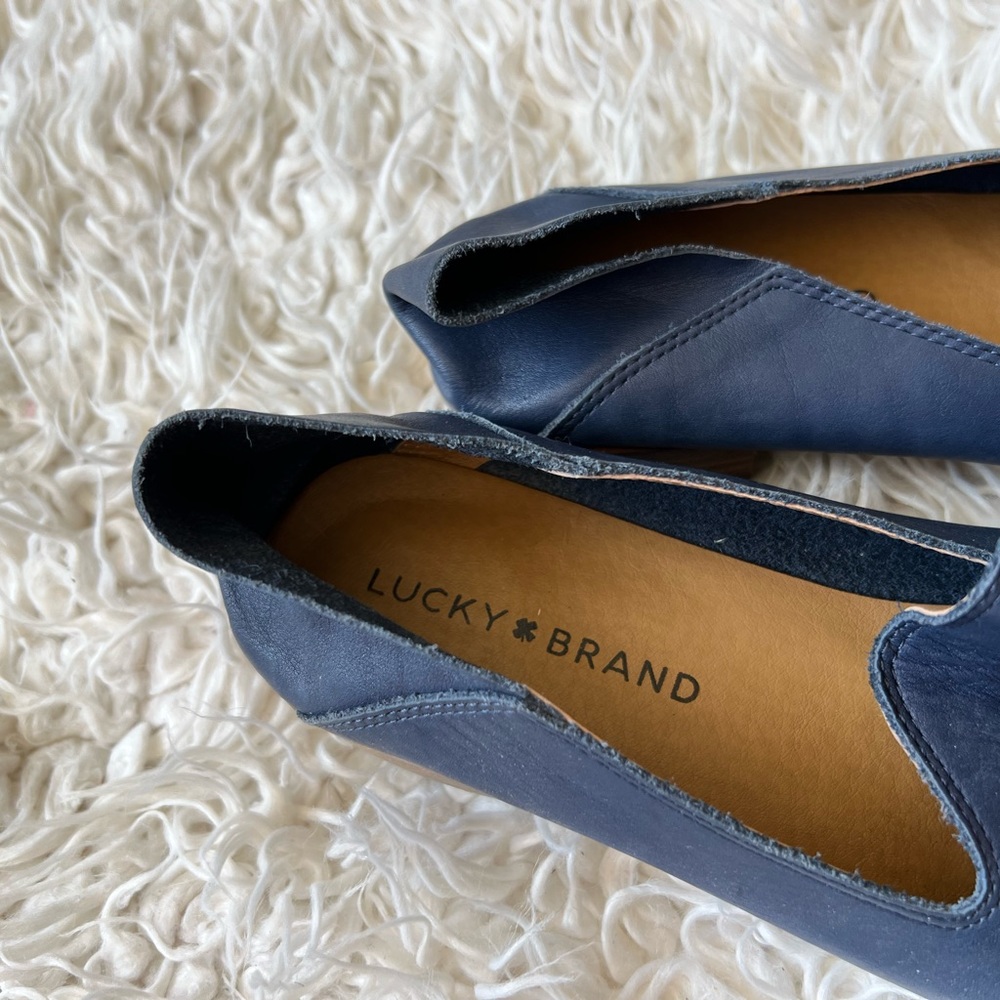 Womens loafers lucky brand sz 7